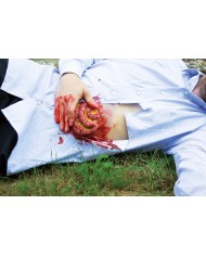 Moulage e simulazione di ferita addominale con protrusione dell intestino t