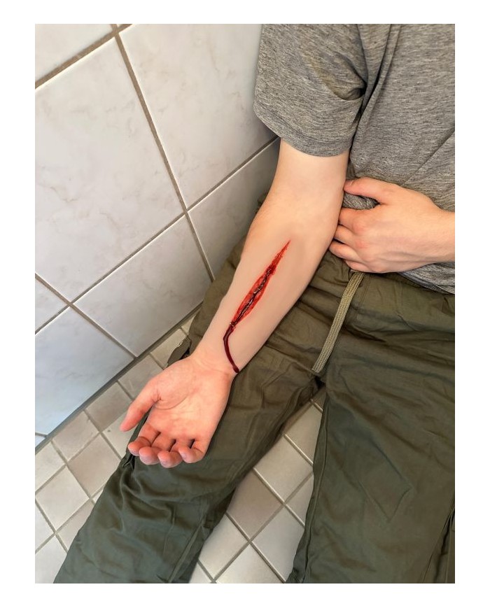 Moulage di Ferita Tentativo di Suicidio EZ NW121 